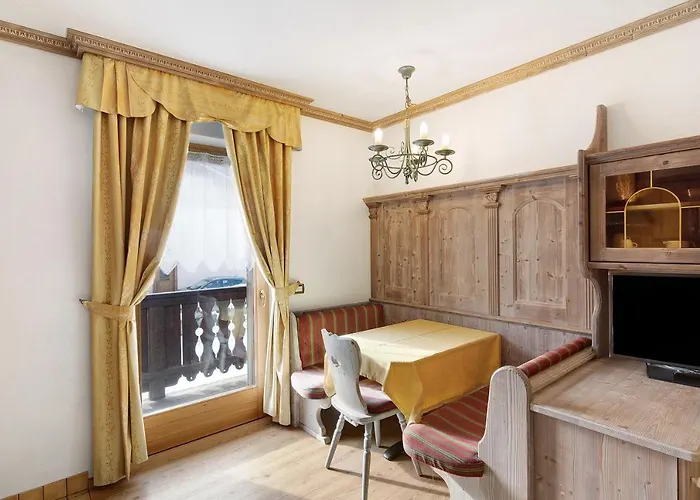 Casa Li Roina N 45 Daire *